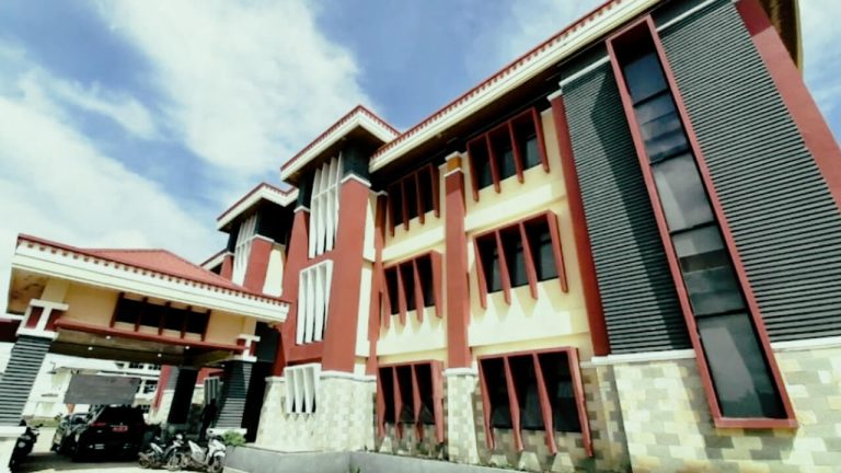 Universitas Terbaik Di Papua Selatan Uniwips