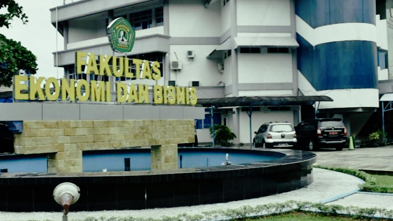 Universitas Terbaik di Bontang