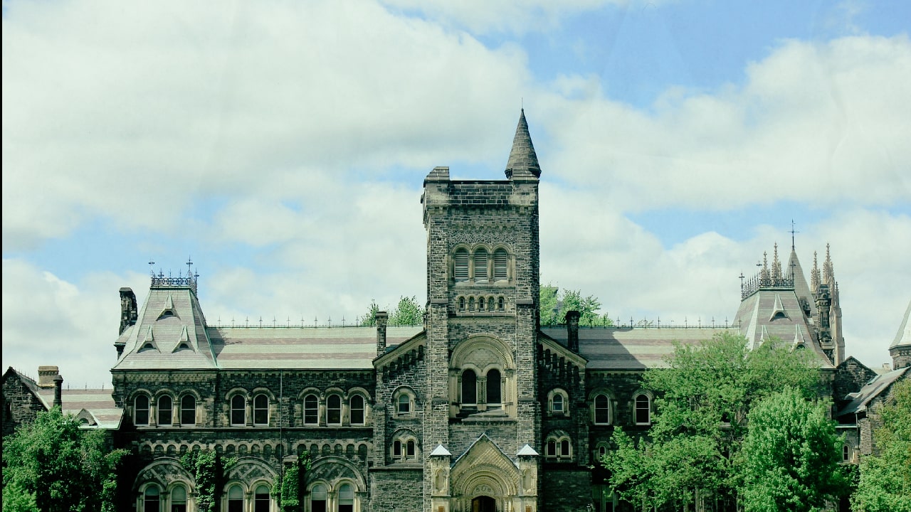 Universitas-Terbaik-di-Kanada