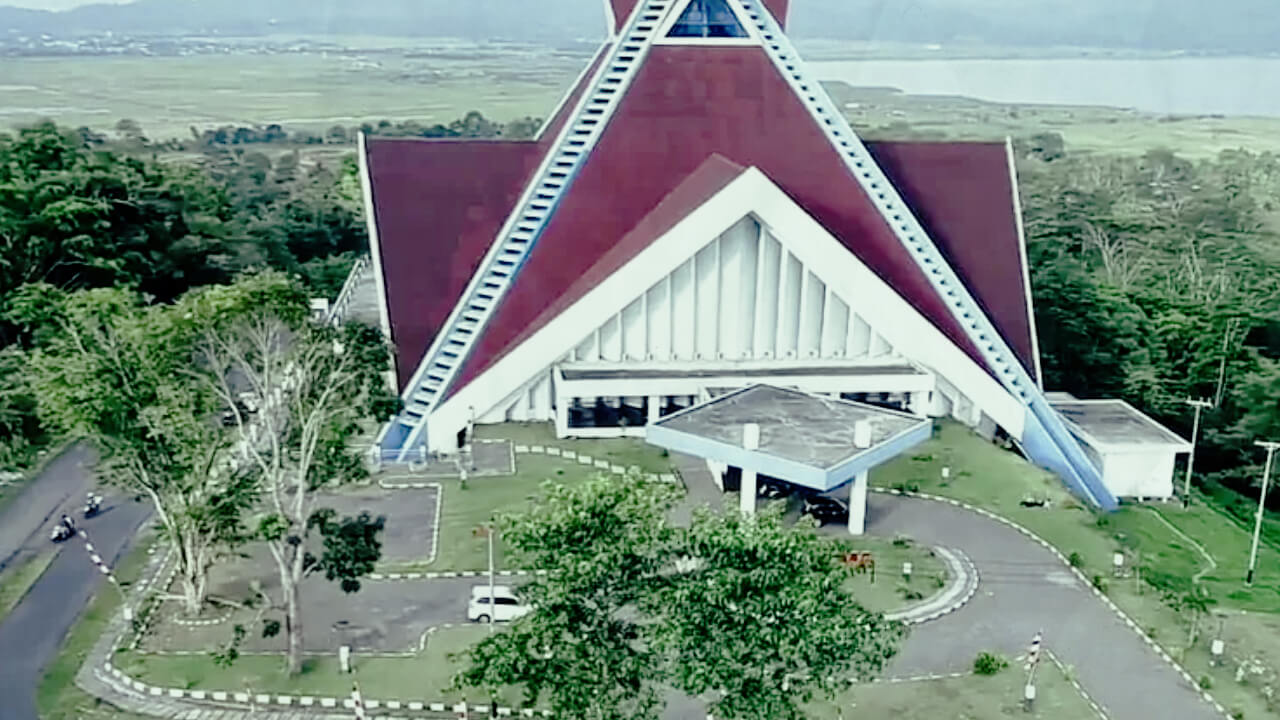 Universitas Terbaik di Manado