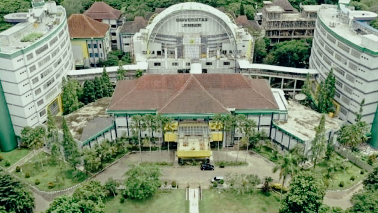 Universitas Terbaik di Mojokerto