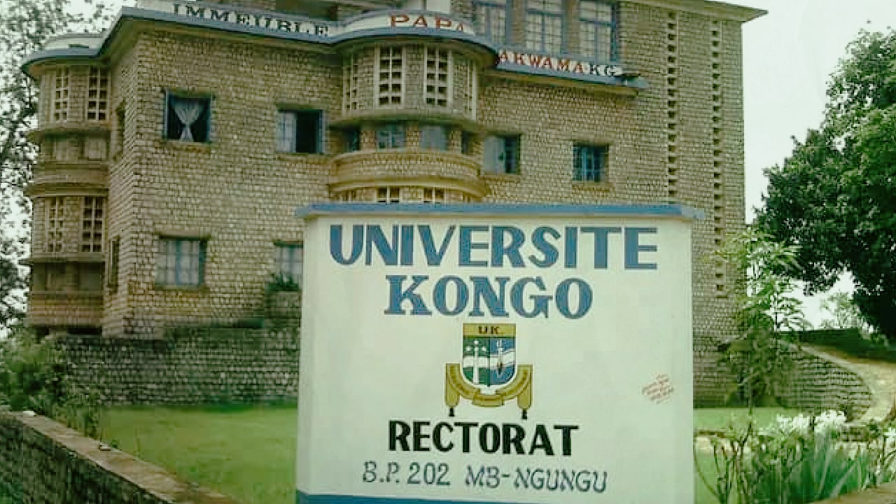 universitas terbaik di Republik Kongo