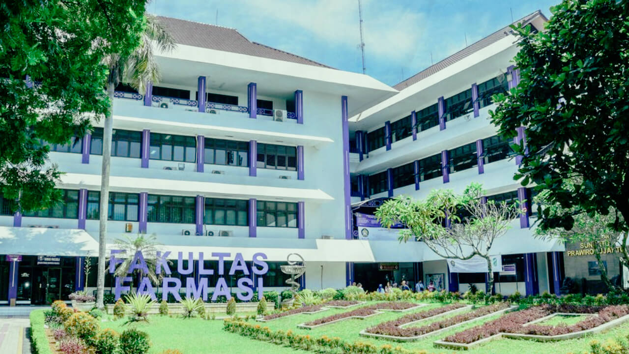 Universitas Terbaik di Surakarta