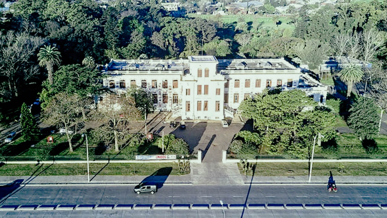 Universitas Terbaik di Uruguay